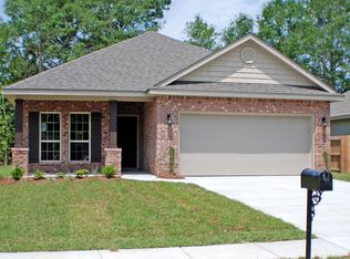 15605 Ollie Ln, Biloxi, MS 39532