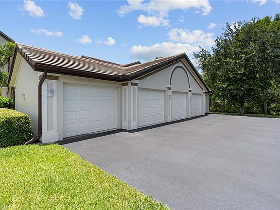 3rd image of 28750 Diamond Dr Unit 101