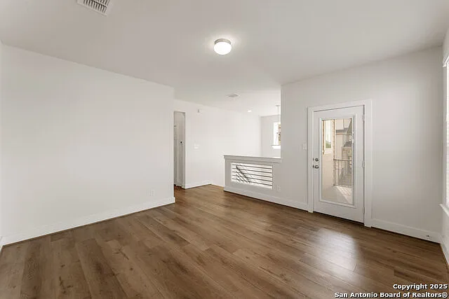 9607 Stillwater Pass — Photo 15
