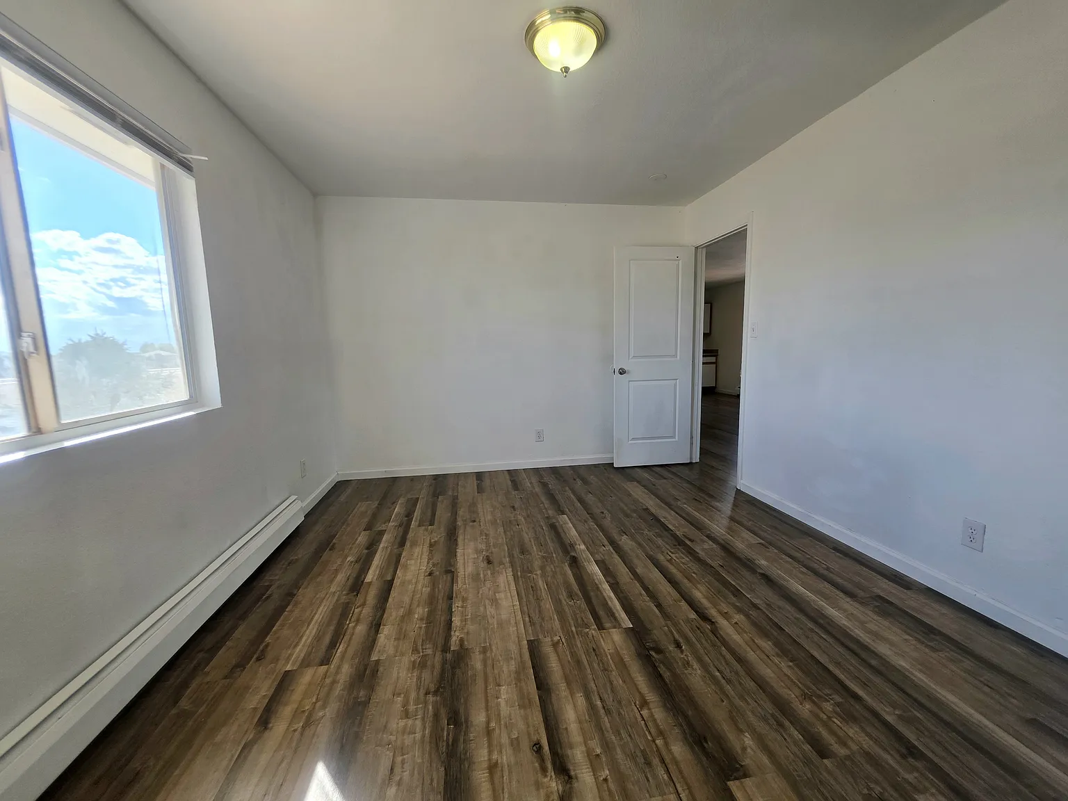 2 bed, 800 sqft, $1,495 — Photo 4