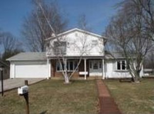 23138 Saint Ann Dr, Athens, IL 62613