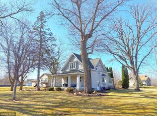 311 Big Woods Ln, Annandale, MN 55302