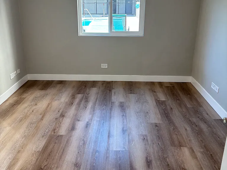 7918 Reseda Blvd — Photo 64