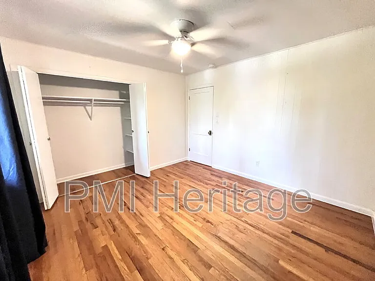 1139 N Sunset Dr — Photo 10