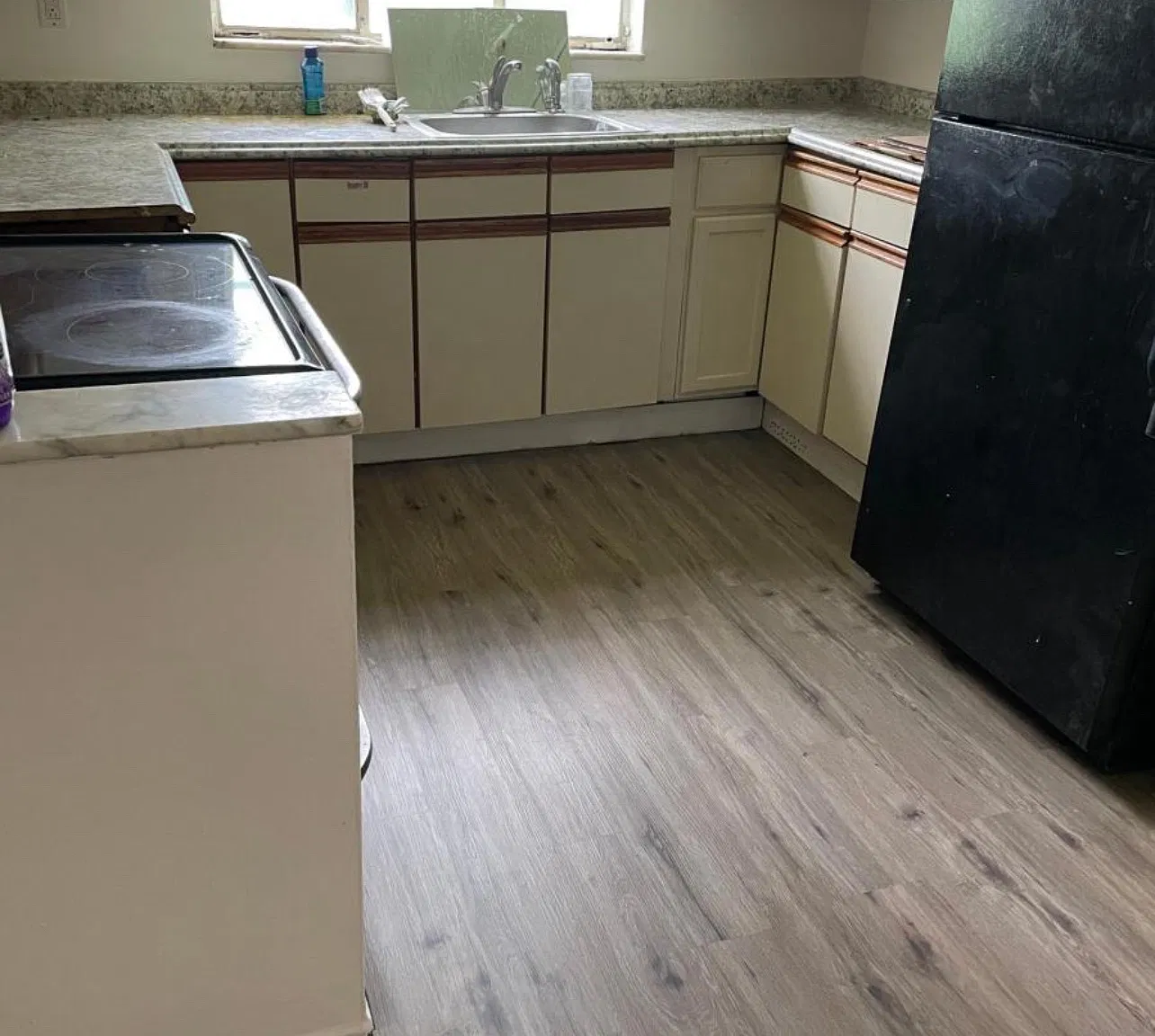 3 bed, 1125 sqft, $1,100 — Photo 1