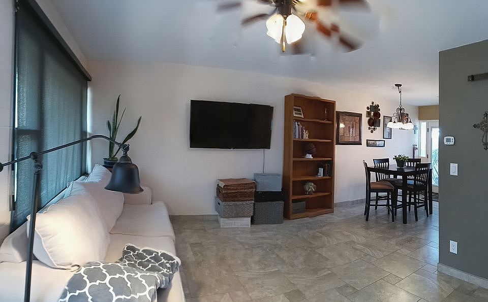 Living/Dining Room 1 