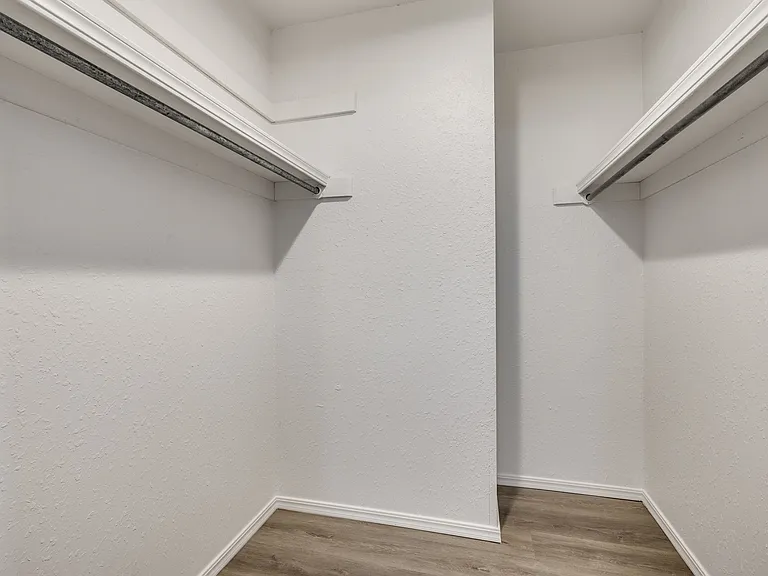 3351 S 143rd East Ave — Photo 32