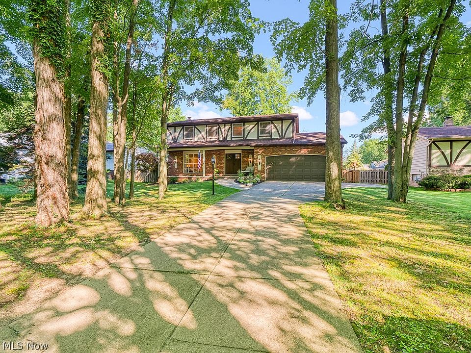 6756 Big Creek Pkwy, Middleburg Heights, OH 44130 Zillow