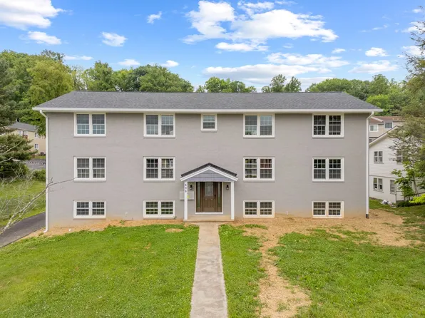 2 bedroom and 1 bath, newly remodeled, 515 Davis St #6, Radford, VA 24141