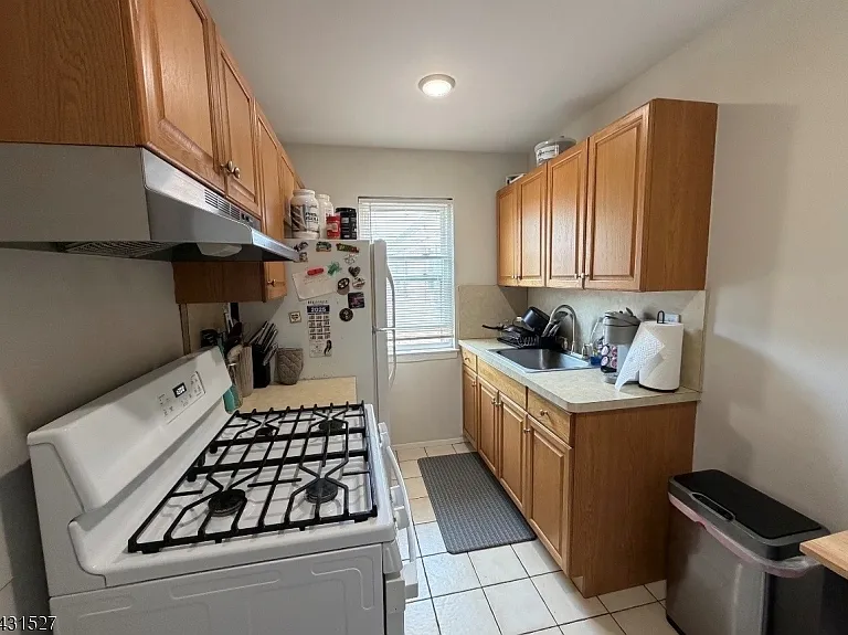 725 Joralemon St #70 — Photo 7