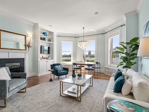 5th image of 286 Beacon St APT 8