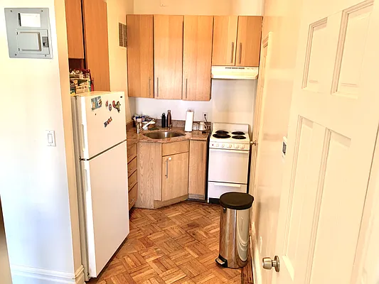 Rented by Prospect Heights Realty, Corp. | media 15