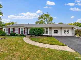 4 Pickford Rd, Montgomery, IL 60538