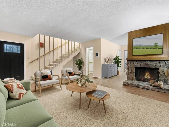 921 Pacific Ave APT 1, Long Beach, CA 90813