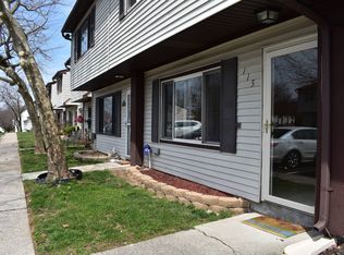 115 Raily Ct, Staten Island, NY 10312