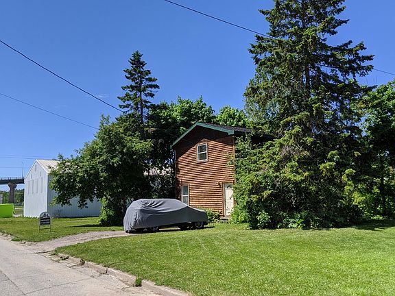 4th image of 740 Eureka St