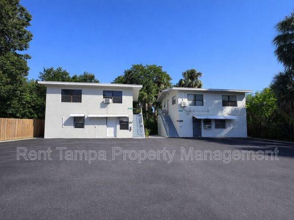 1026 1/2 19th St S APT A