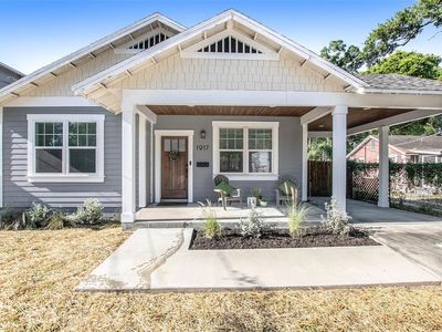 1917 E Paris St, Tampa, FL, 33610