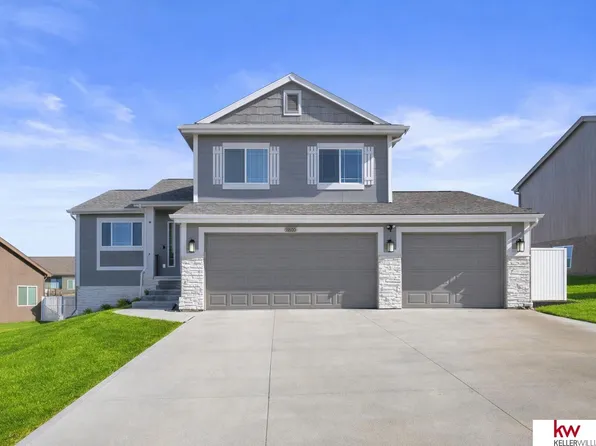 9405 S 179th St, Omaha, NE 68136