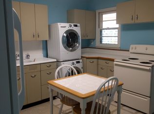 621 Colorado St APT A, Manhattan, KS 66502