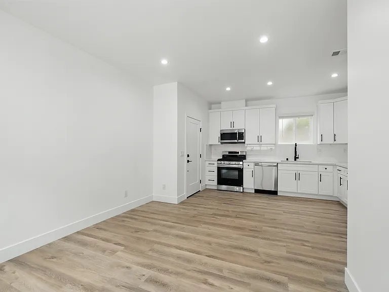 5614 Castana Ave #1&2 — Photo 8