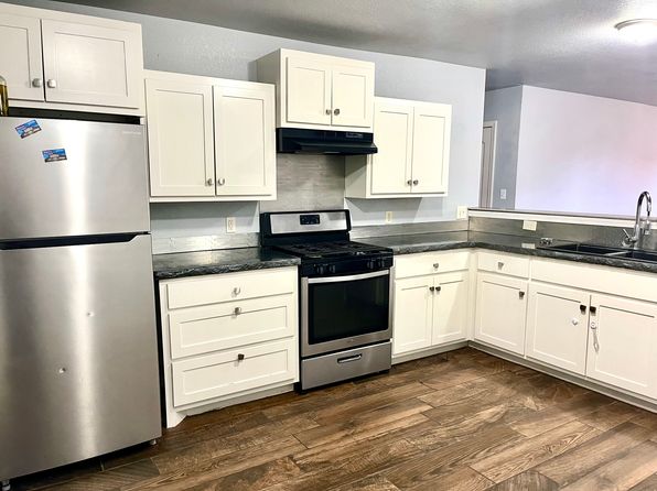 8005 N 117th East Ave