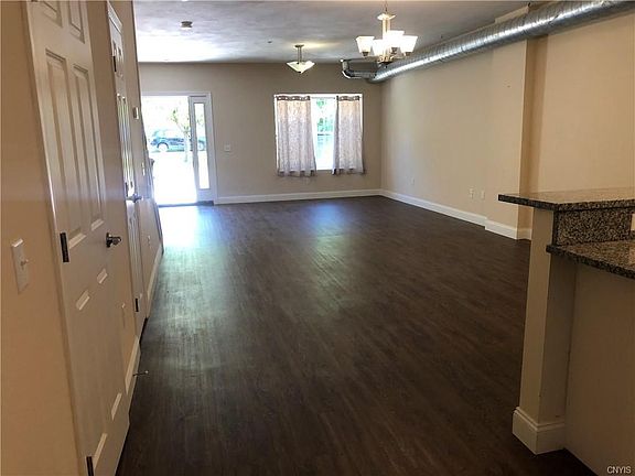 3rd image of 228 Chapel St