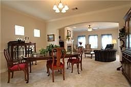1st image of 4011 Waterford Ln