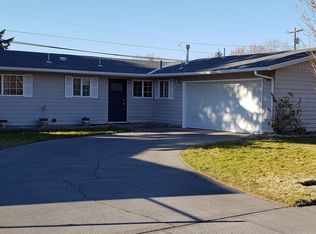 930 SW 10th St, Hermiston, OR 97838