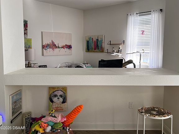 4th image of 113 Hagge Dr