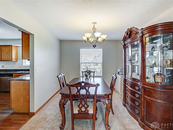 4th image of 8299 S Port Dr