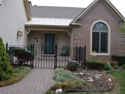 6305 W 92nd St, Overland Park, KS, 66212