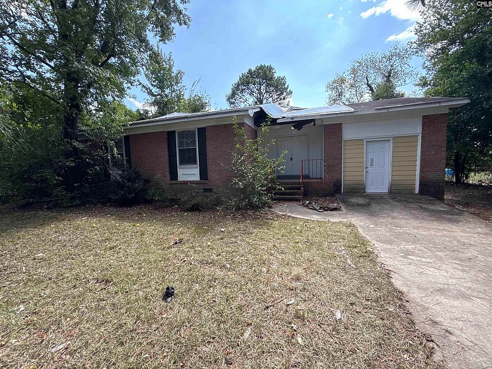 1st image of 412 Club Rd