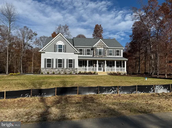 7927 William Smallwood Ct, La Plata, MD 20646