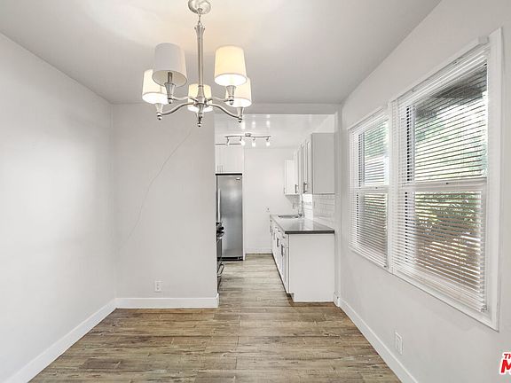 5th image of 8554 W Alcott St