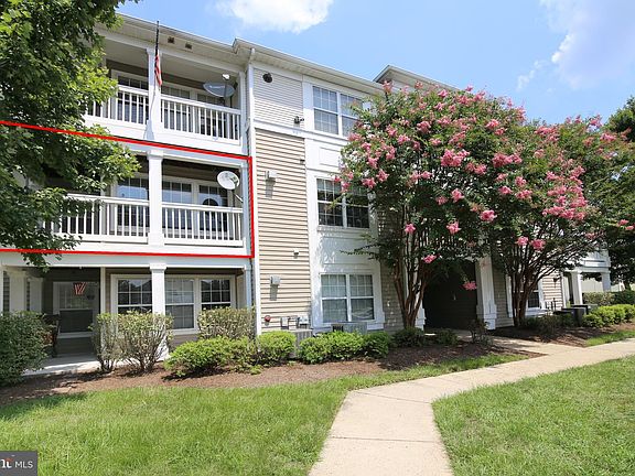 2nd image of 8087 Lacy Dr #29