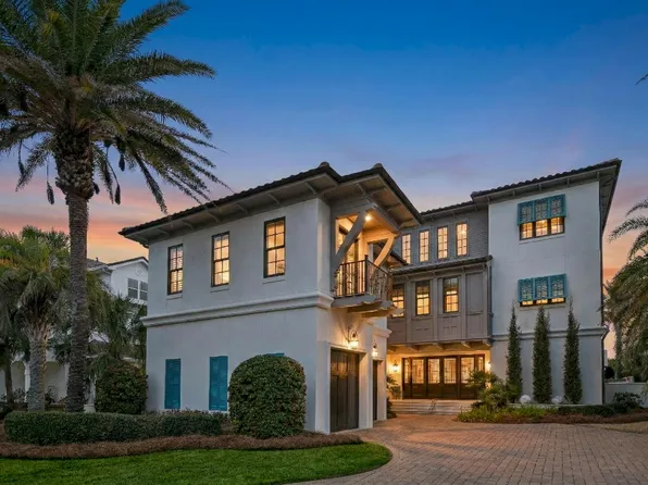 619 Lagoon Dr, Destin, FL 32541