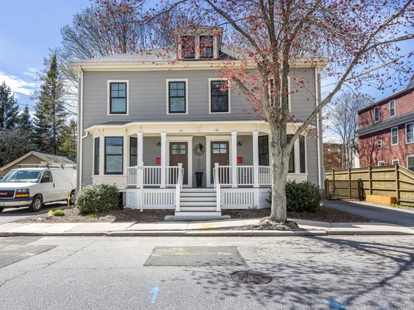 176 Beacon St #2, Portland, ME 04103