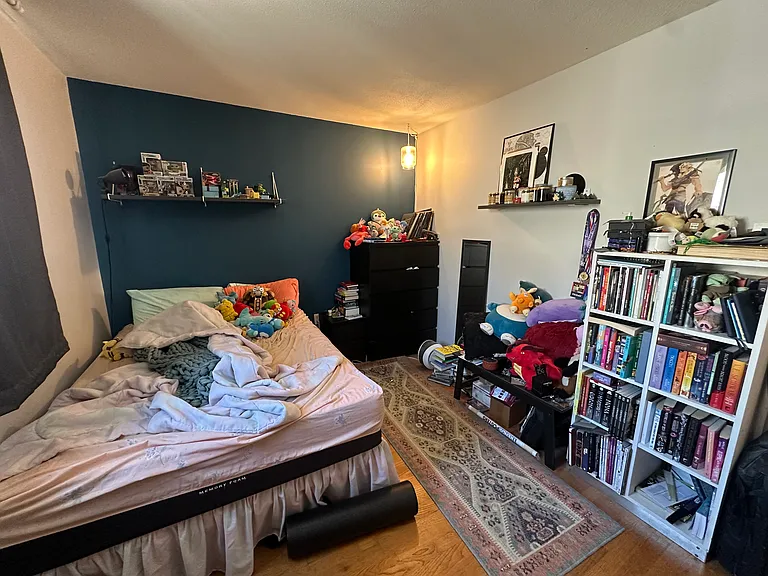 239 Kelton St #49 — Photo 11