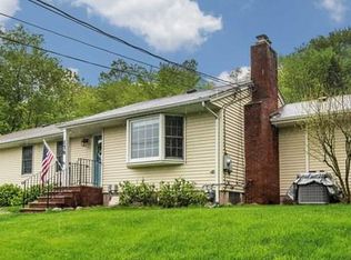 130 Yawpo Ave, Oakland, NJ 07436