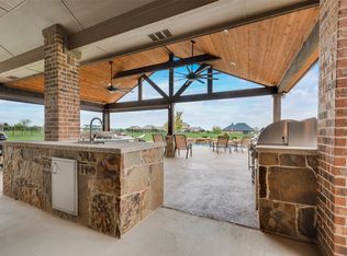 166 Livestock Dr, Rockwall, TX 75032