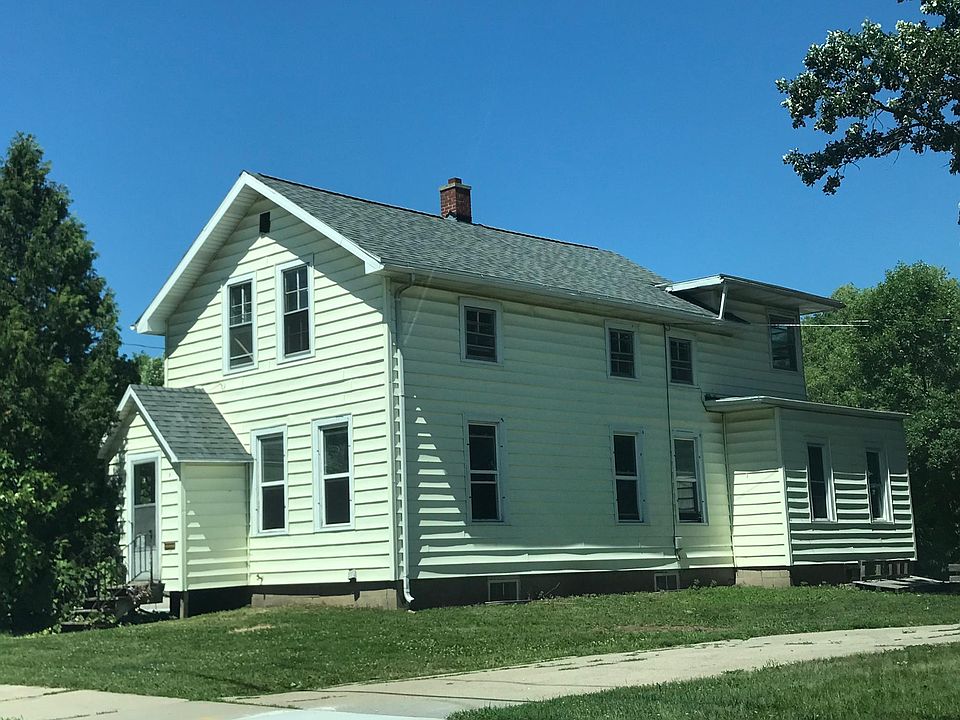 1st image of 926 Elmwood Ave