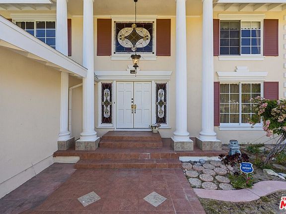 4th image of 6602 Daryn Dr