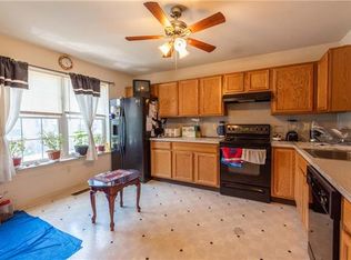 2480 Gillian Ln, Easton, PA 18040