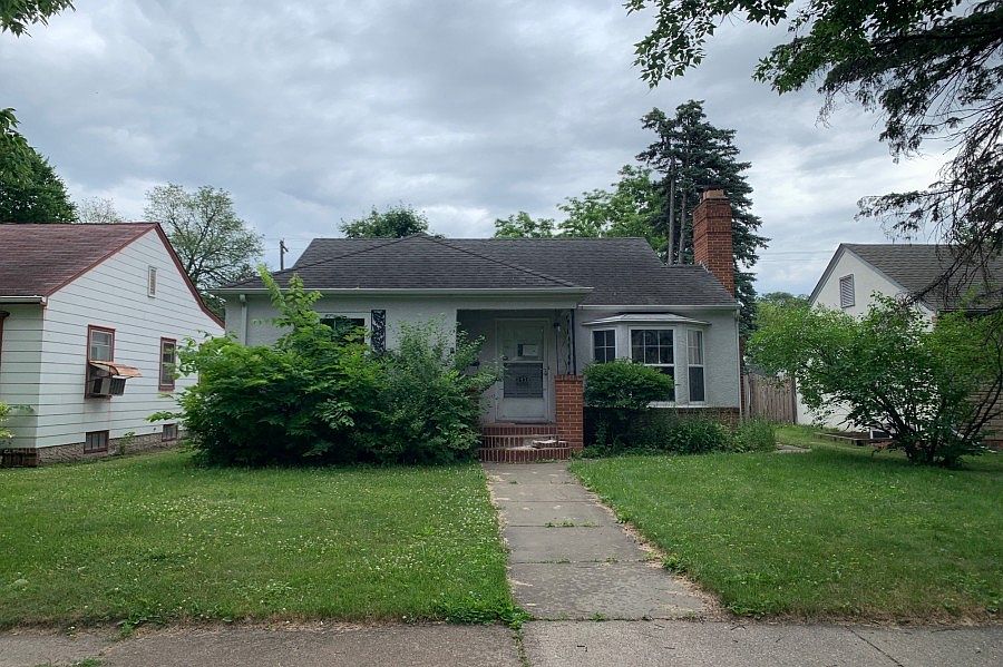 1st image of 3438 Sheridan Ave N