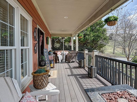 5th image of 1645 Ivy Hill Rd