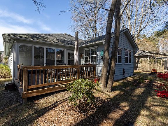 3rd image of 9409 Chicory Ln.