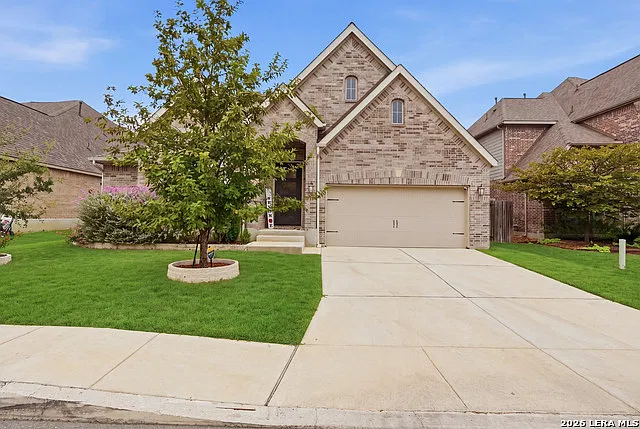 4 bed, 3.0 bath, 3004 sqft, $4,000 — Photo 2
