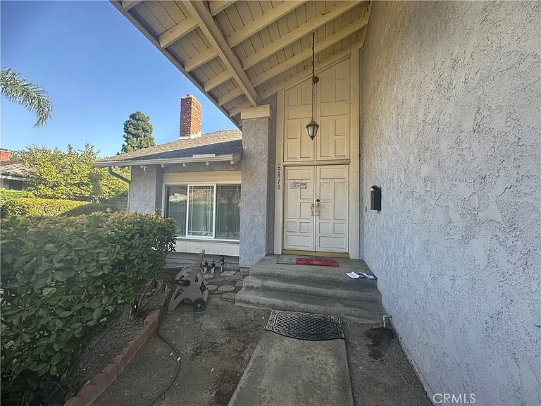 22810 Mountain Laurel Way — Photo 8