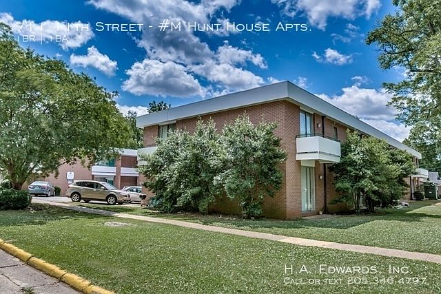 1st image of 711 11th St APT M